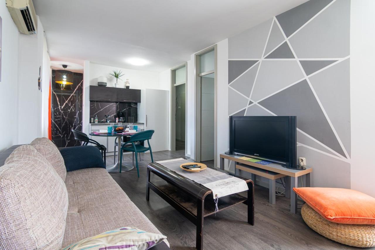Skopje Eluxory Apartments المظهر الخارجي الصورة