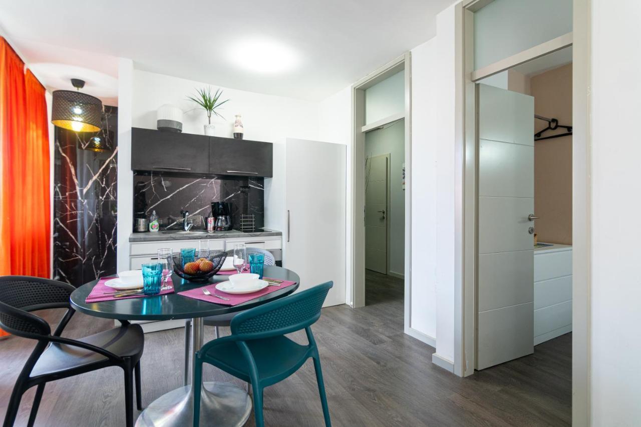 Skopje Eluxory Apartments المظهر الخارجي الصورة
