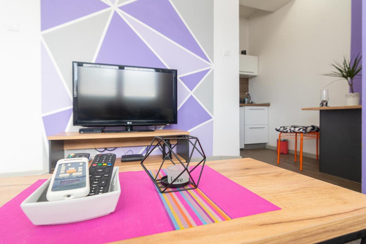 Skopje Eluxory Apartments المظهر الخارجي الصورة