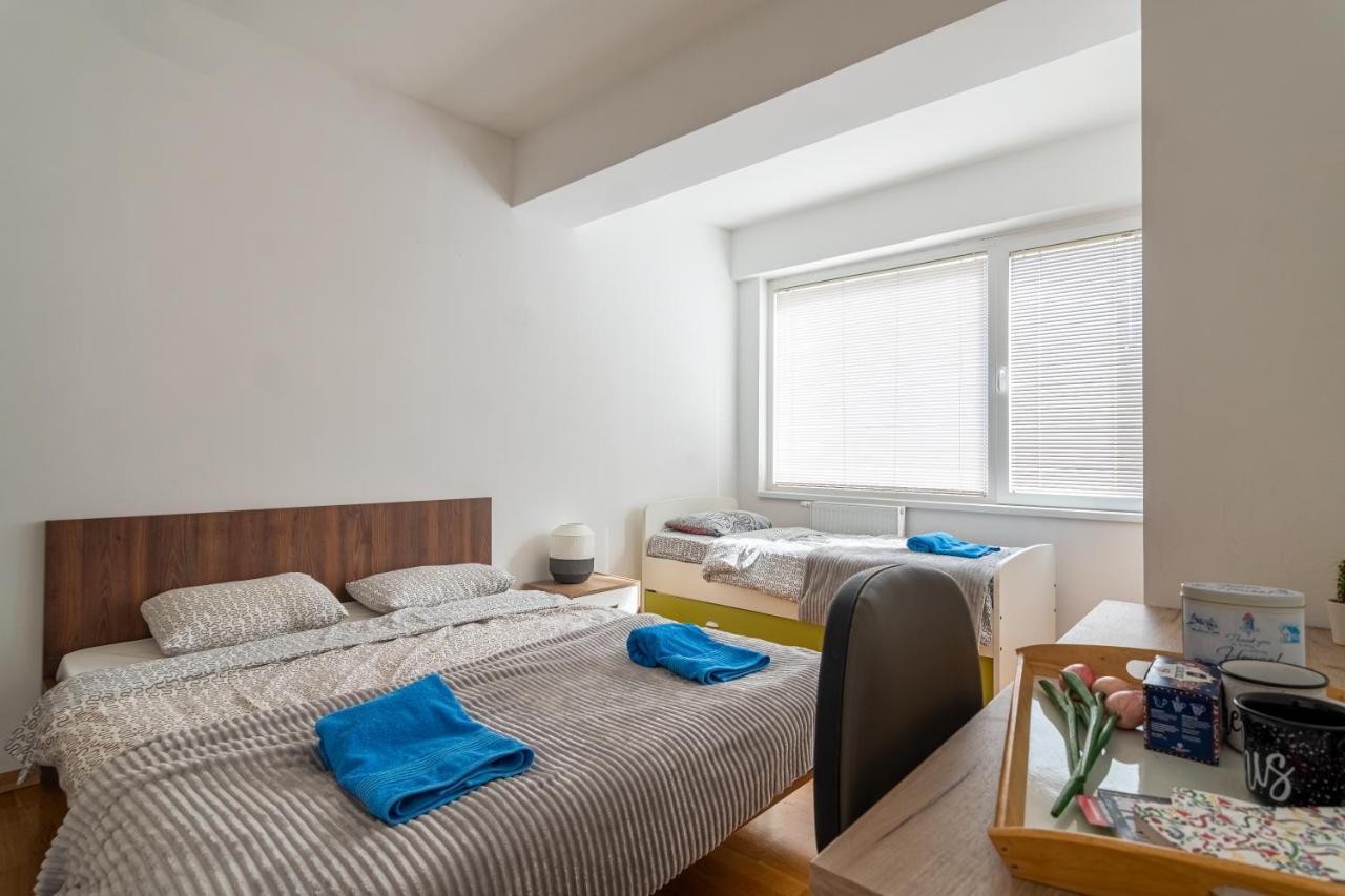 Skopje Eluxory Apartments المظهر الخارجي الصورة